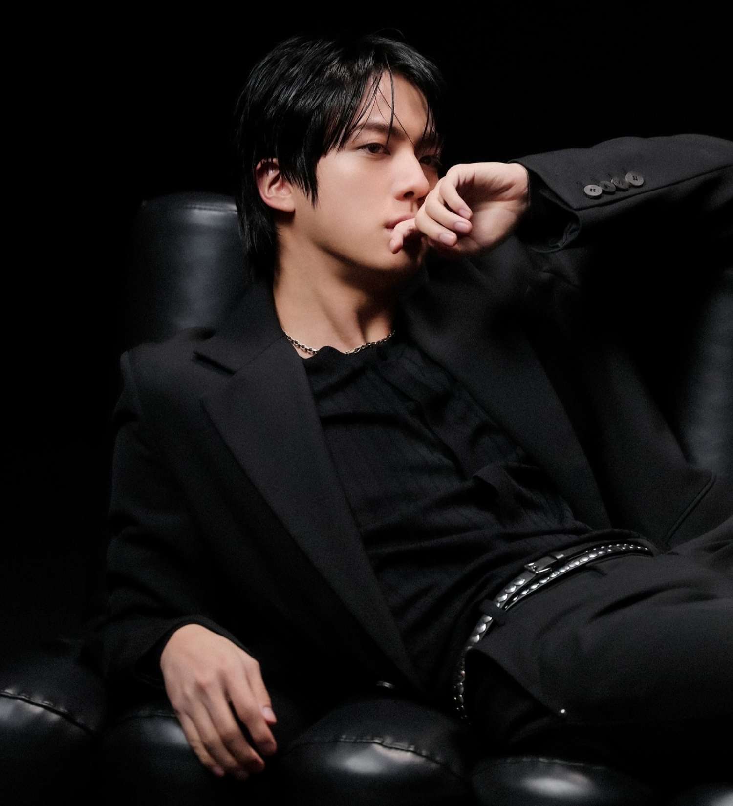 진 (방탄소년단)의 비하인드 컷