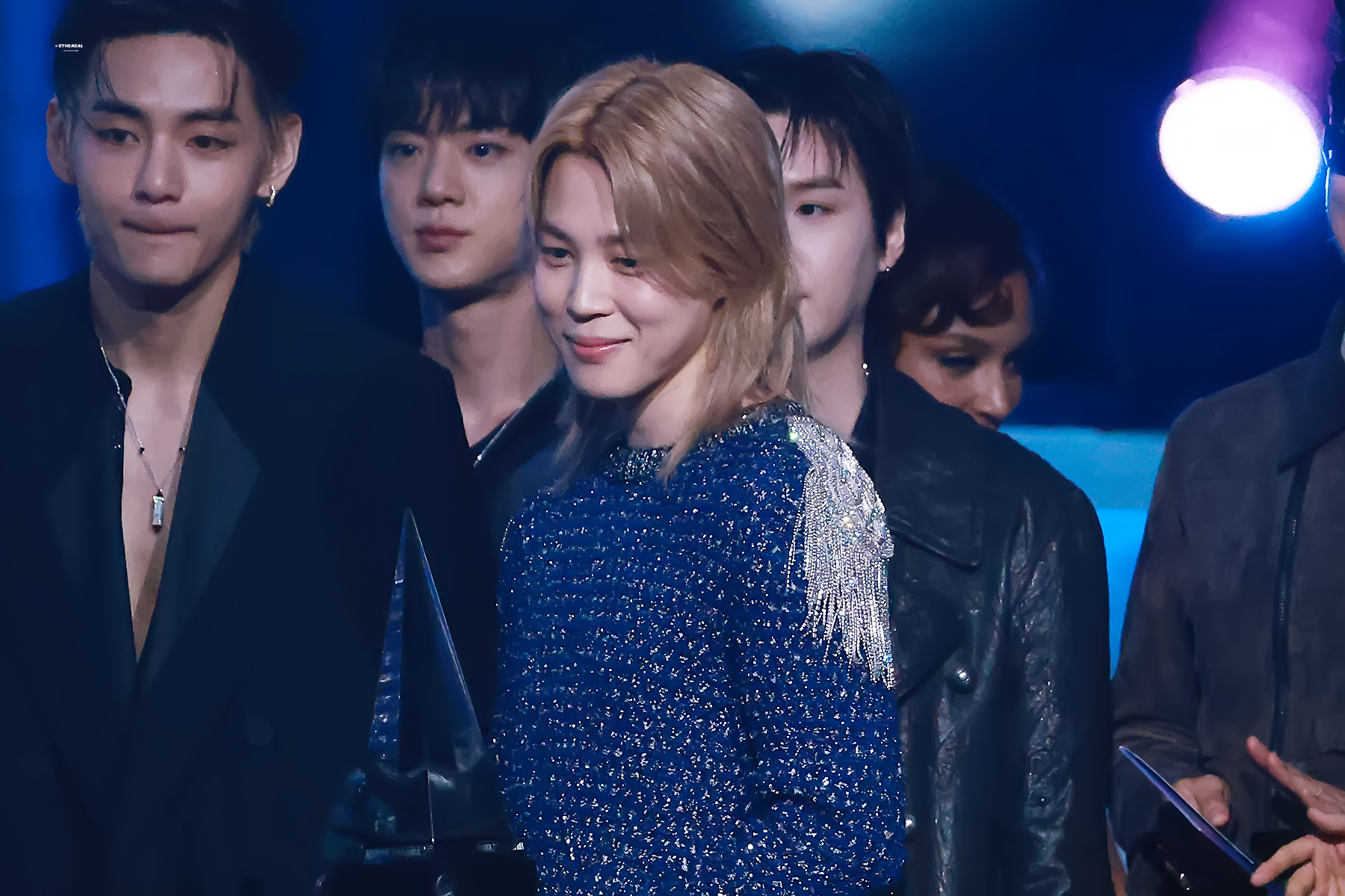 Foto aktivitas terbaru Jimin (BTS)