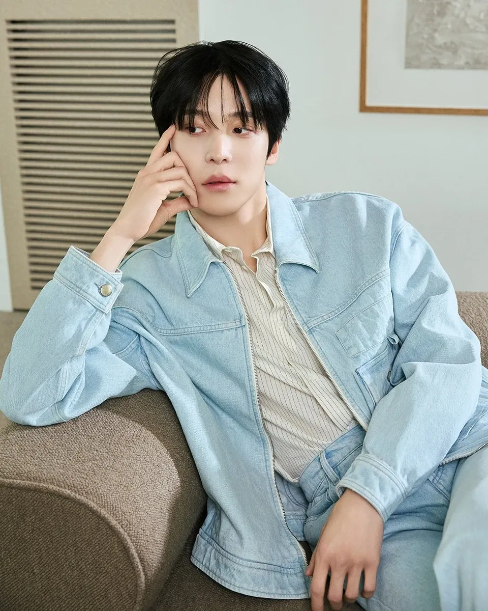 Latest photo of Yunho (ATEEZ)
