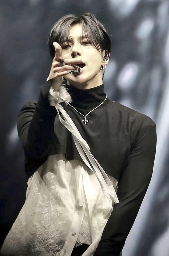 Behind-the-scenes cut of Taemin (SHINee)