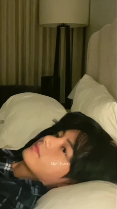 Fan-made special wallpaper for V (BTS)