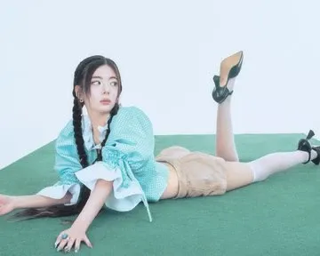 ITZY의 비하인드 컷