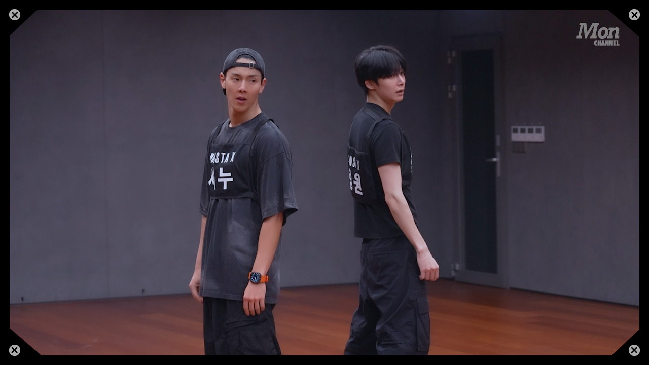 Today's hottest K-pop community feed