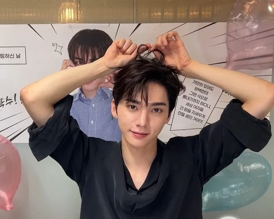 Behind-the-scenes cut of Jinbeom (WHIB)
