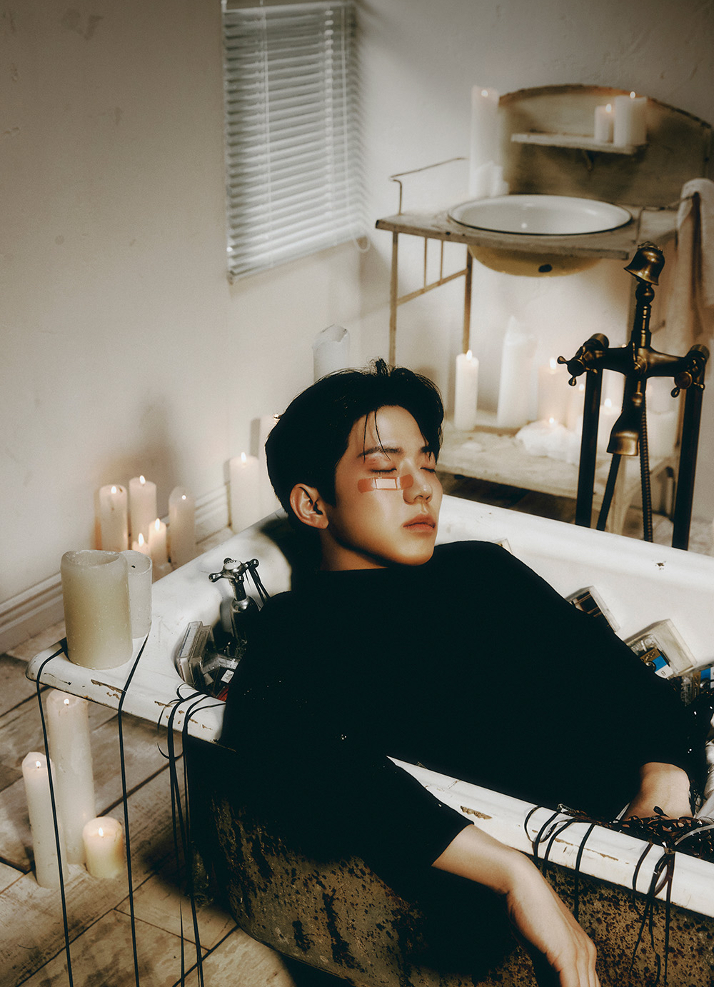 Behind-the-scenes cut of Dowoon (DAY6)