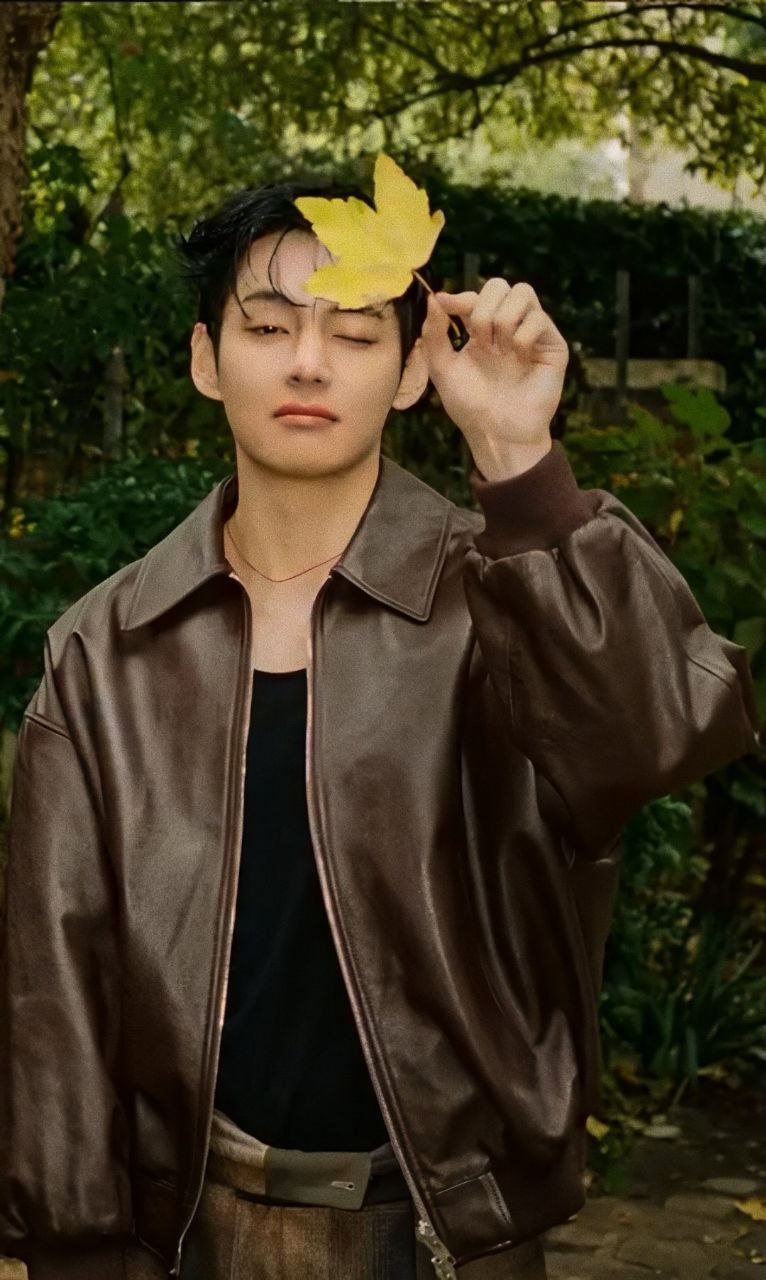 The most beloved wallpaper among V (BTS)'s fans