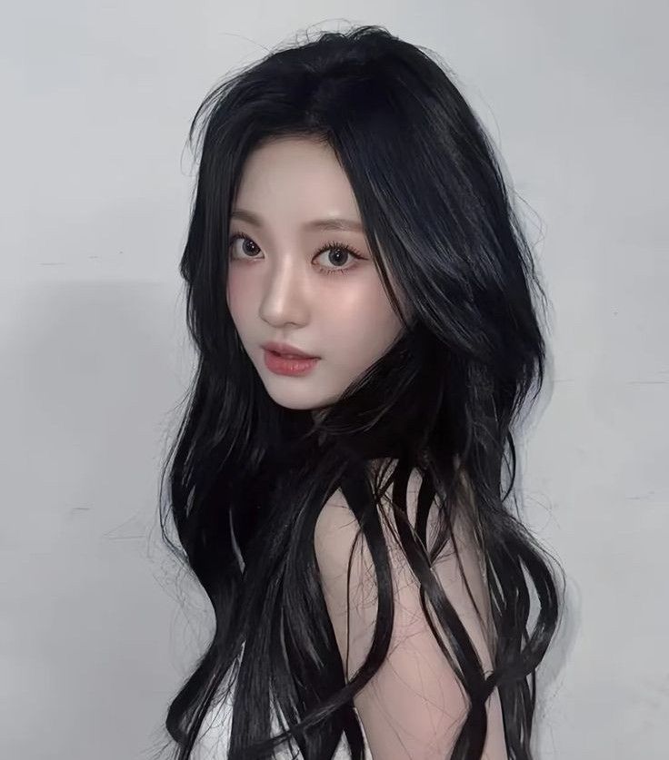 Latest photo of Ningning (aespa)