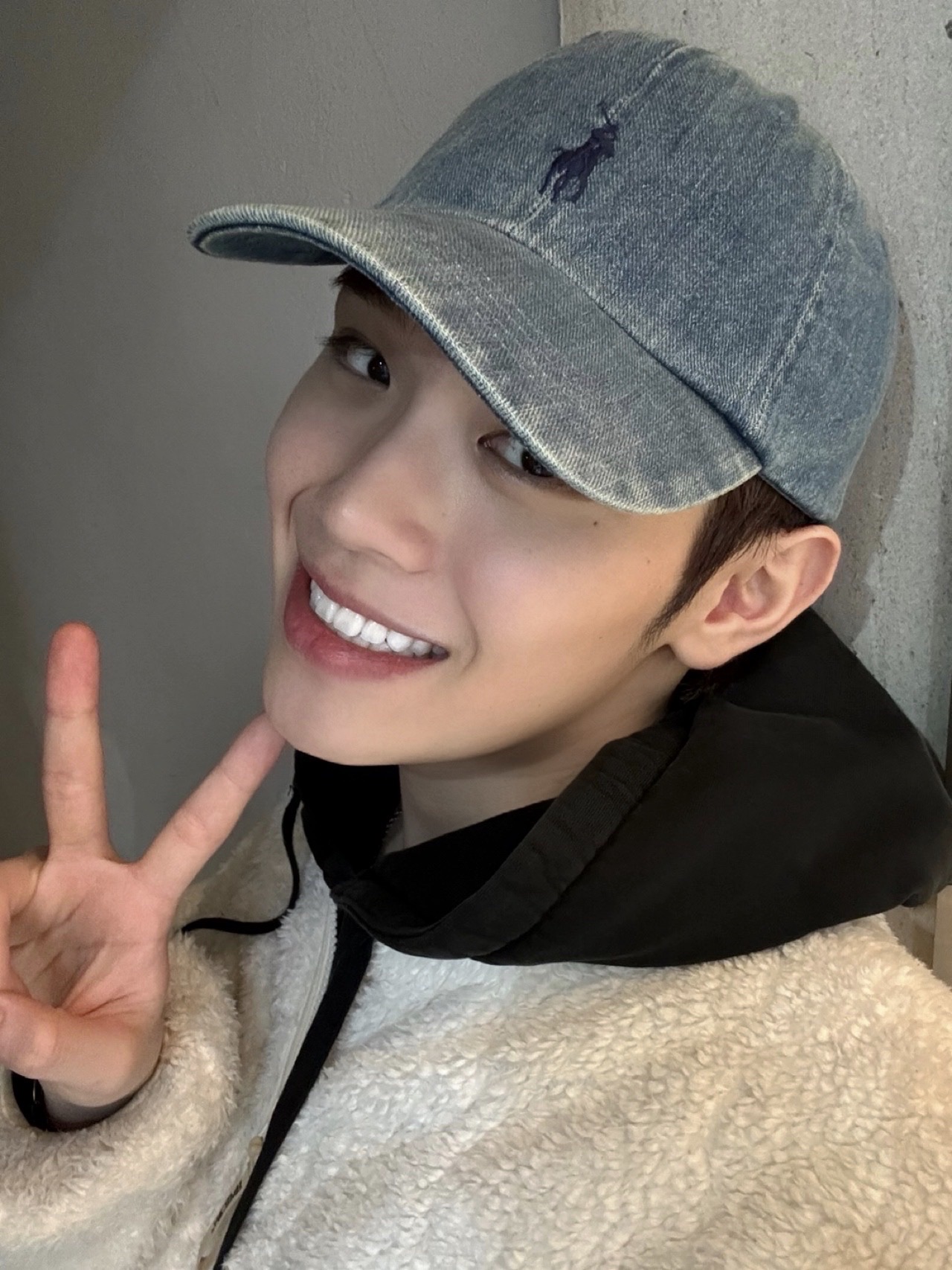 Behind-the-scenes cut of Kim Taerae (ZEROBASEONE)