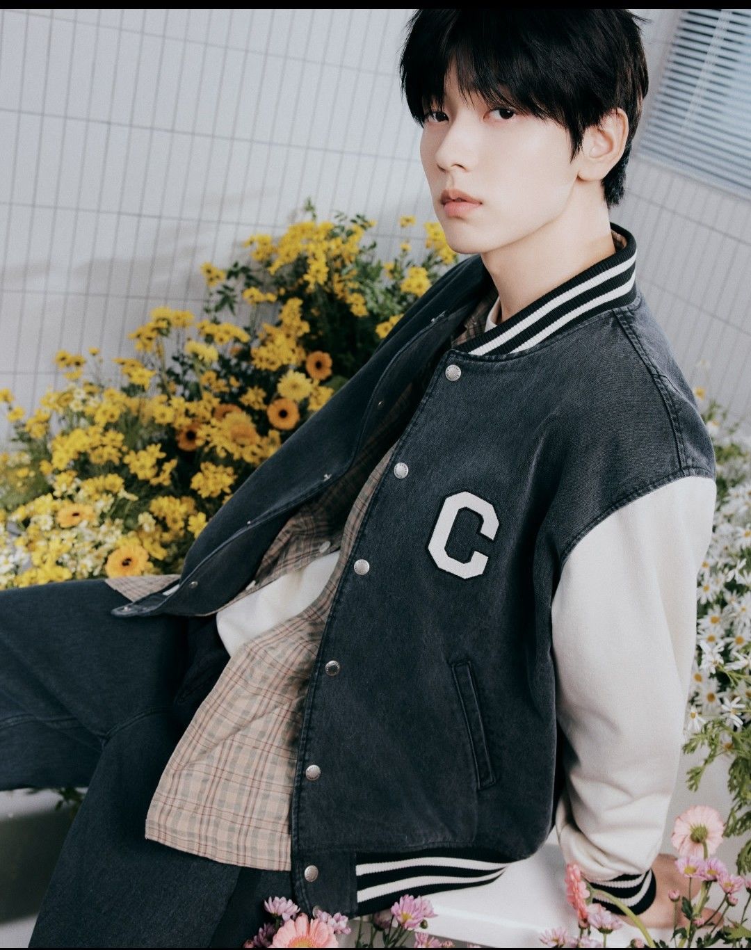 Foto aktivitas terbaru TOMORROW X TOGETHER