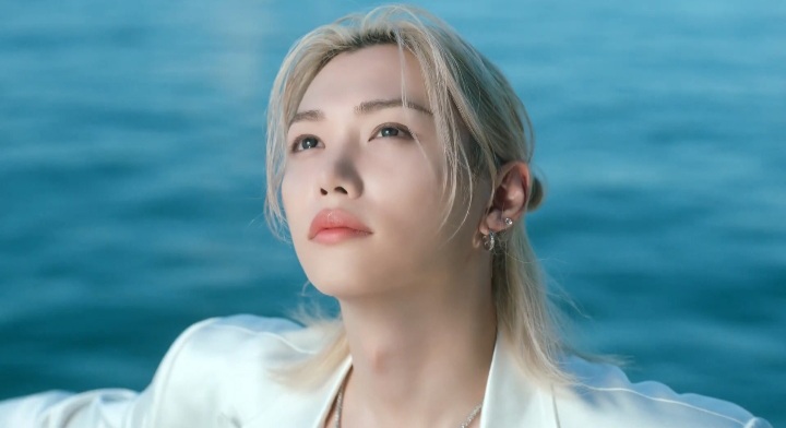 Behind-the-scenes cut of Felix (Stray Kids)