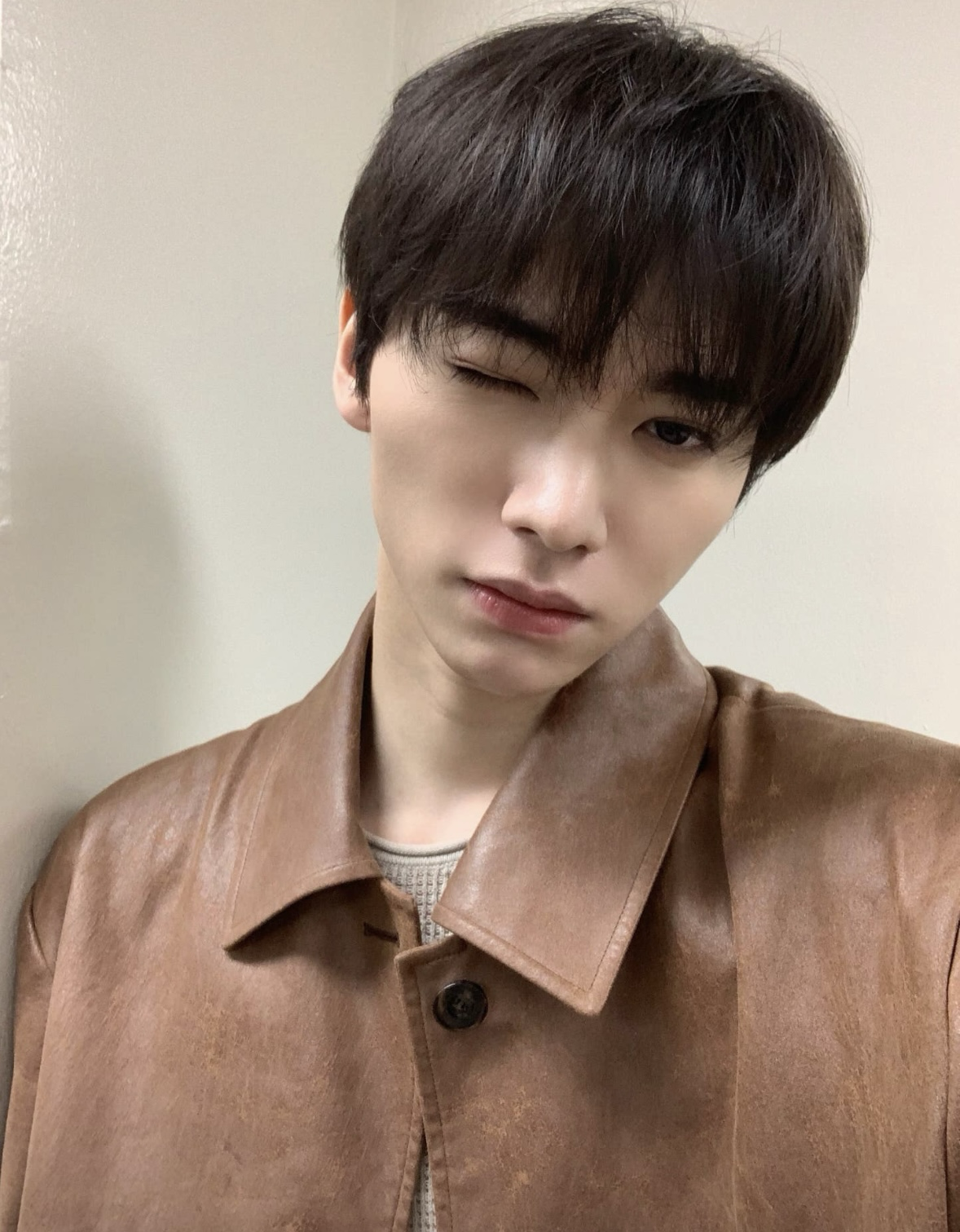 A moment captured by Jinbeom (WHIB)'s fan