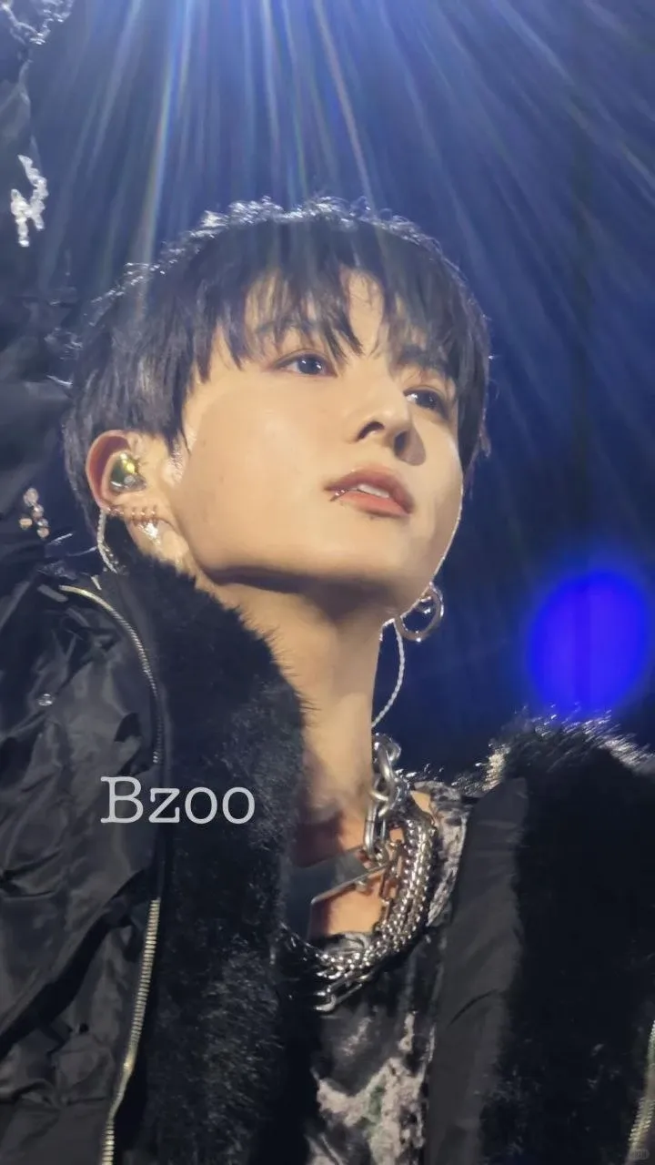 Today's most popular wallpaper in the ジョングク (BTS) community