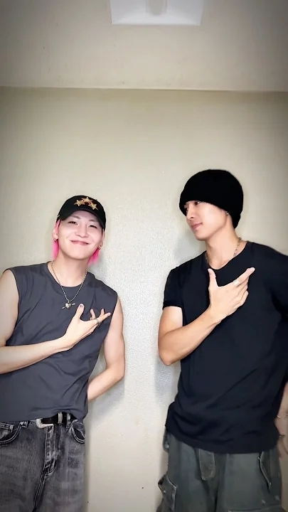 Fandom-recommended wallpaper image of Kawashiri Ren (JO1)