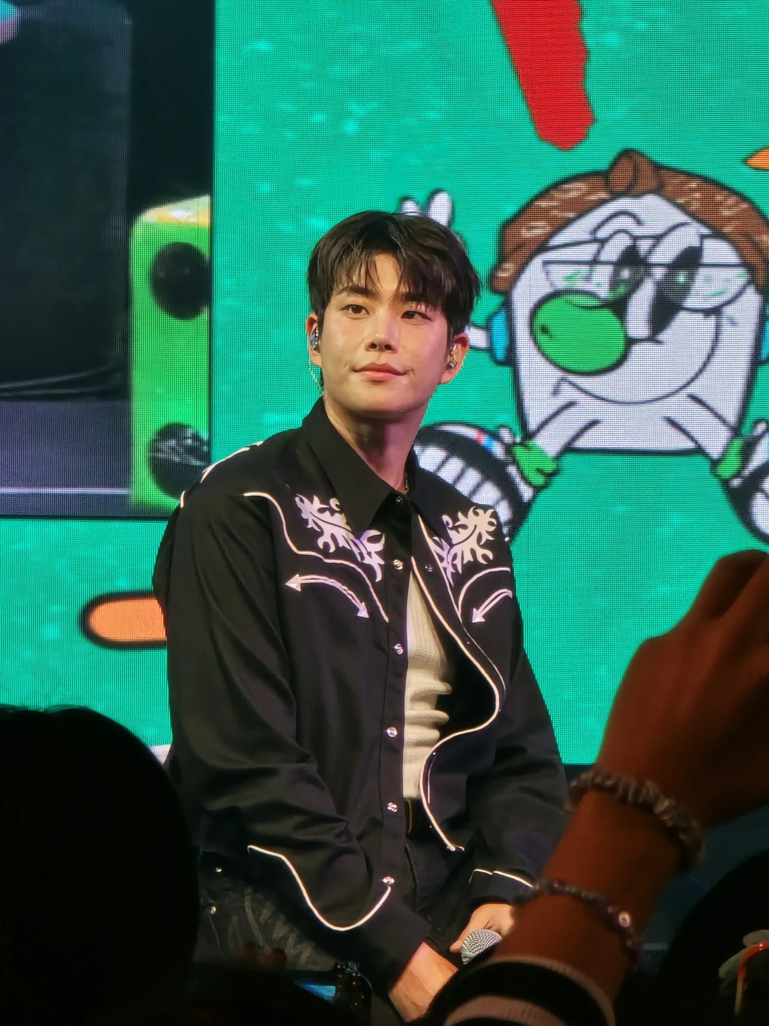 Latest photo of MJ (ASTRO)