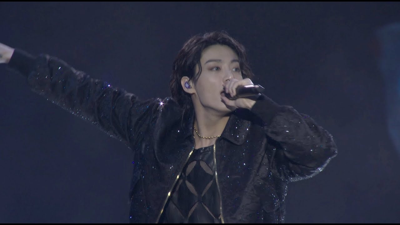 Momen yang diabadikan oleh penggemar Jungkook (BTS)