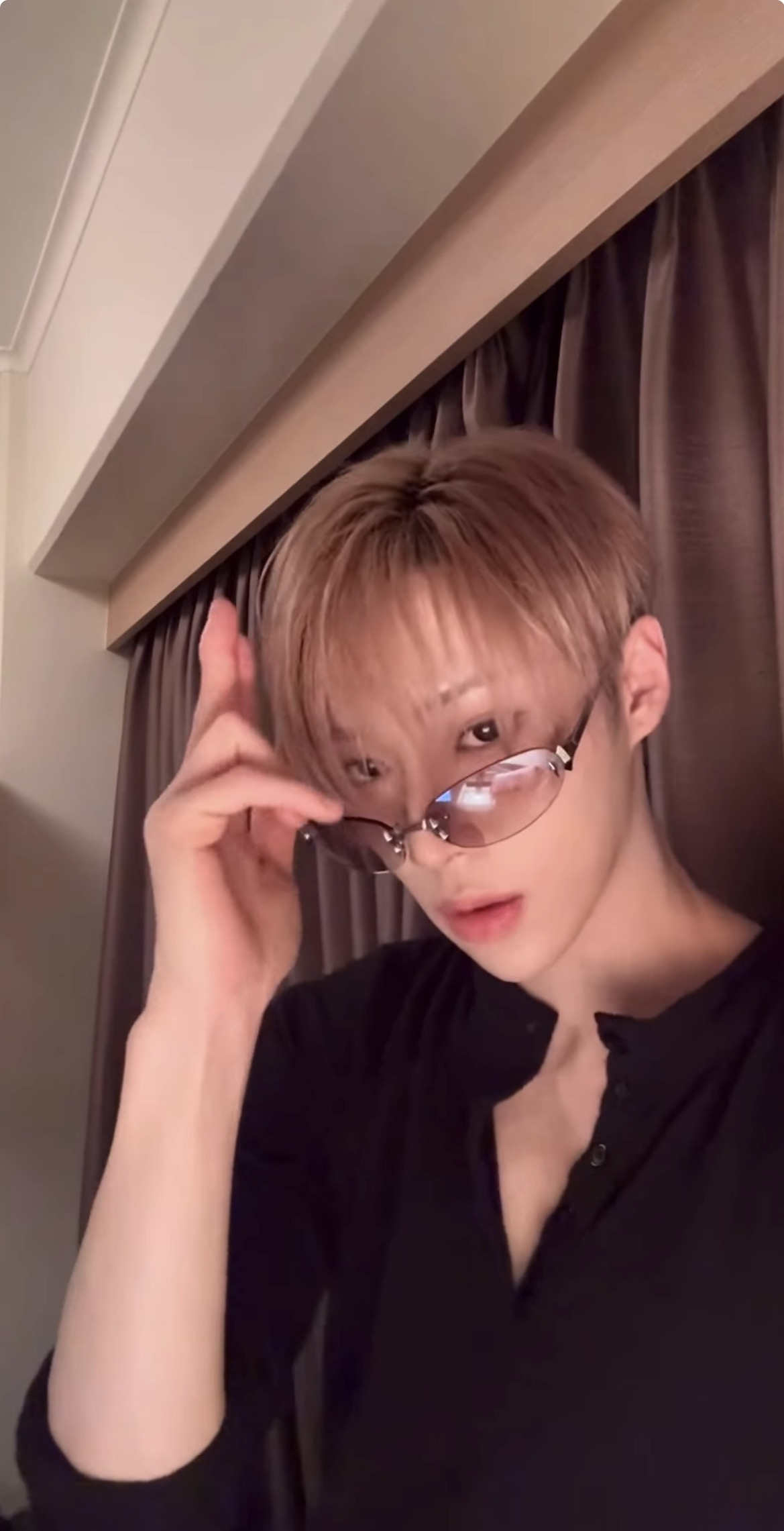 Fan-made special wallpaper for Arno (ALPHA DRIVE ONE)