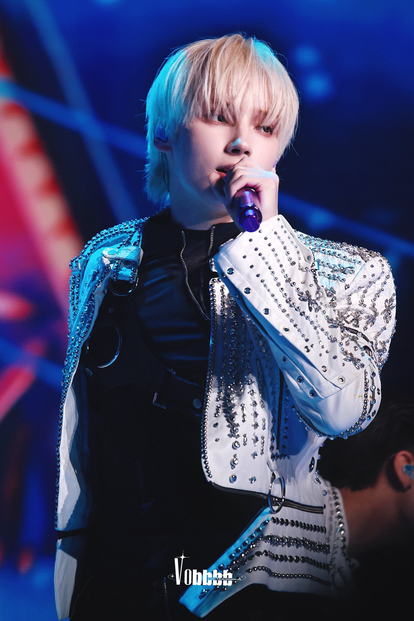 Behind-the-scenes cut of HueningKai (TOMORROW X TOGETHER)