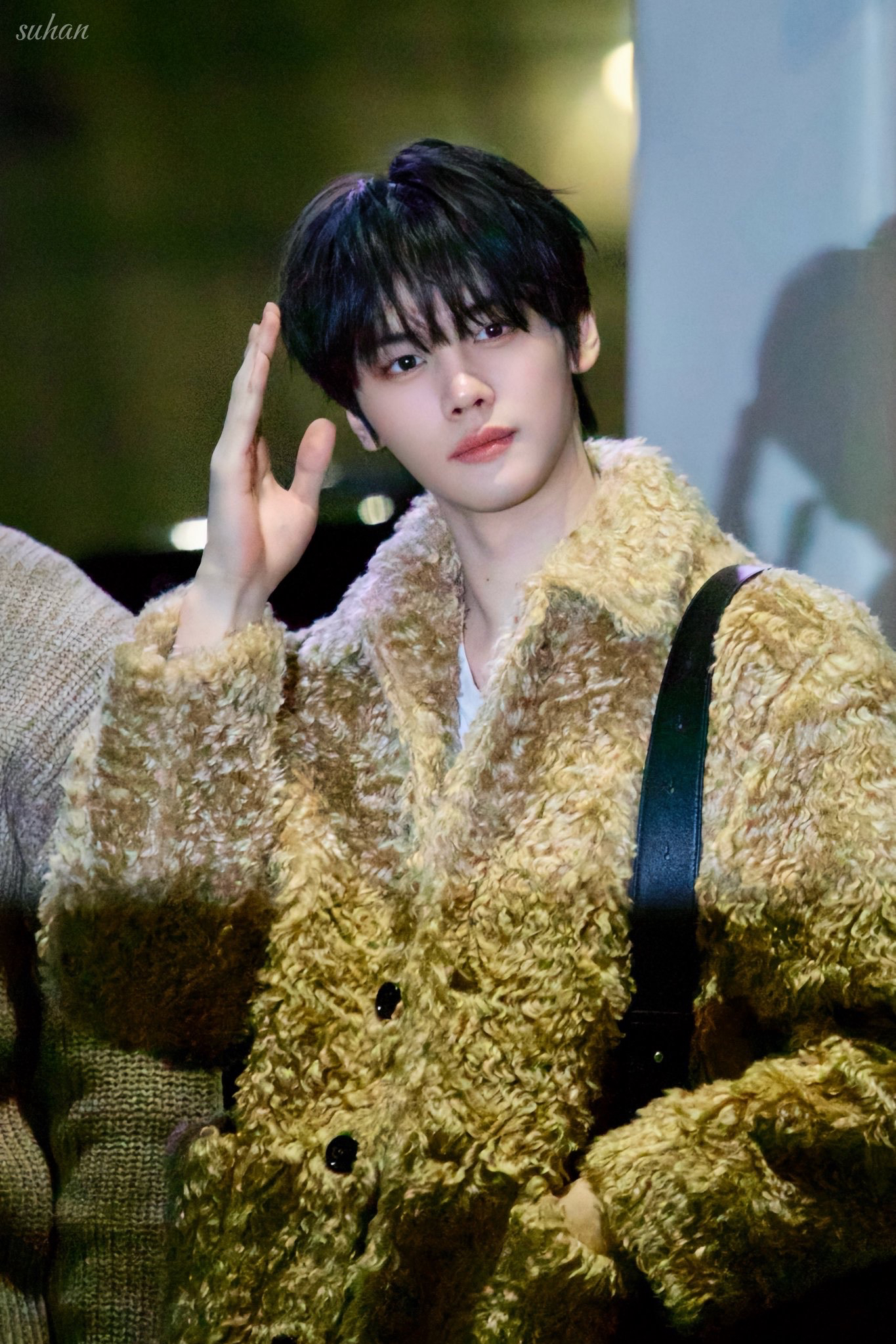 Behind-the-scenes cut of Kim Gyuvin (ZEROBASEONE)