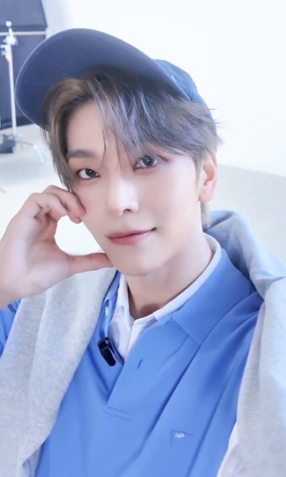 Fandom-recommended wallpaper image of He Xinlong (ALPHA DRIVE ONE)