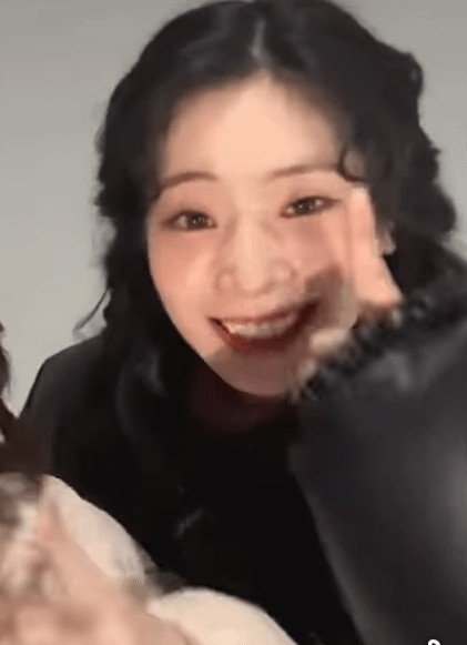 多賢 (TWICE)粉絲拍下的瞬間