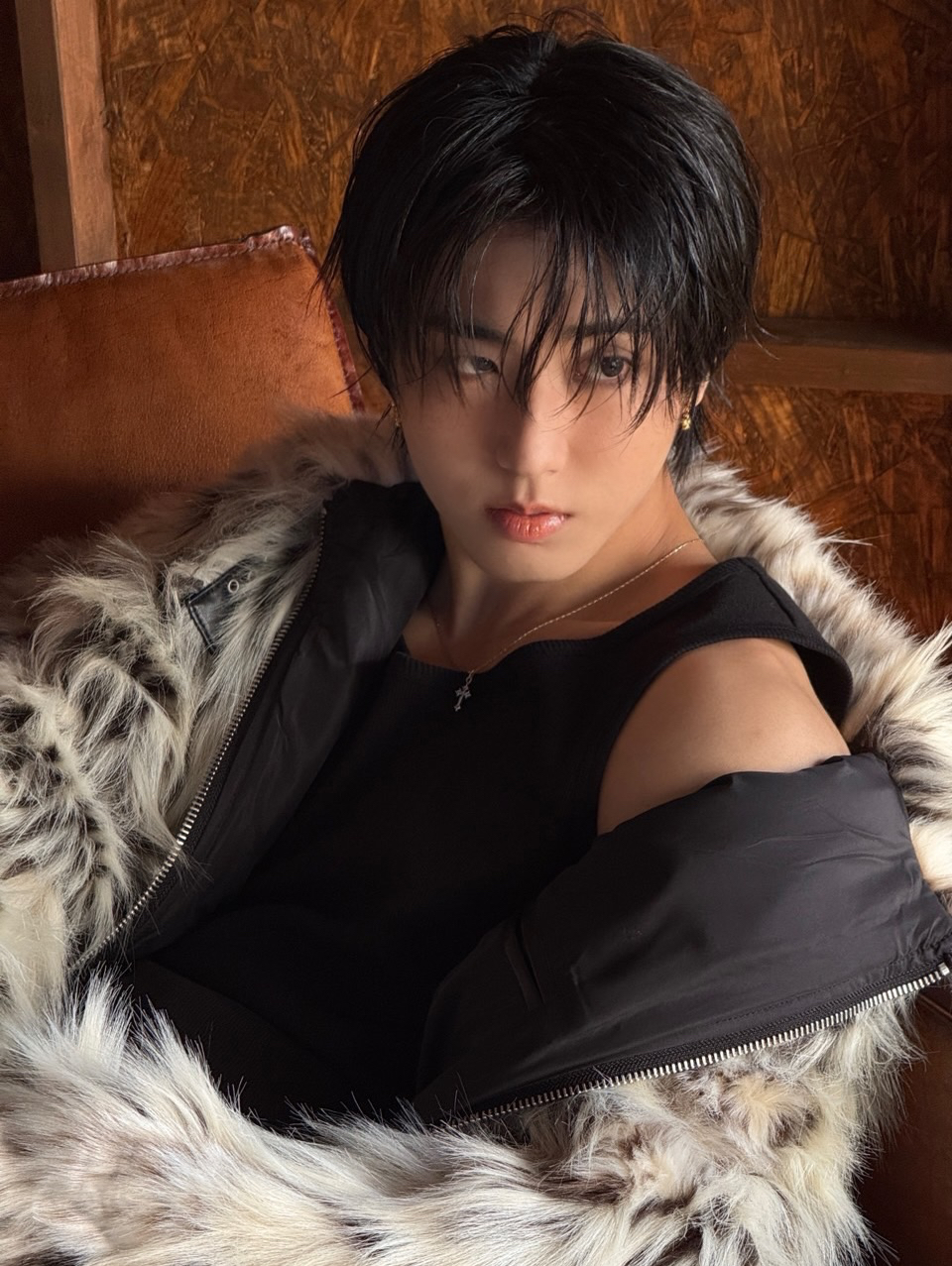 Behind-the-scenes cut of HAN (Stray Kids)