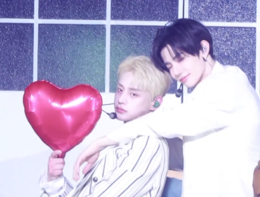 Behind-the-scenes cut of ZEROBASEONE