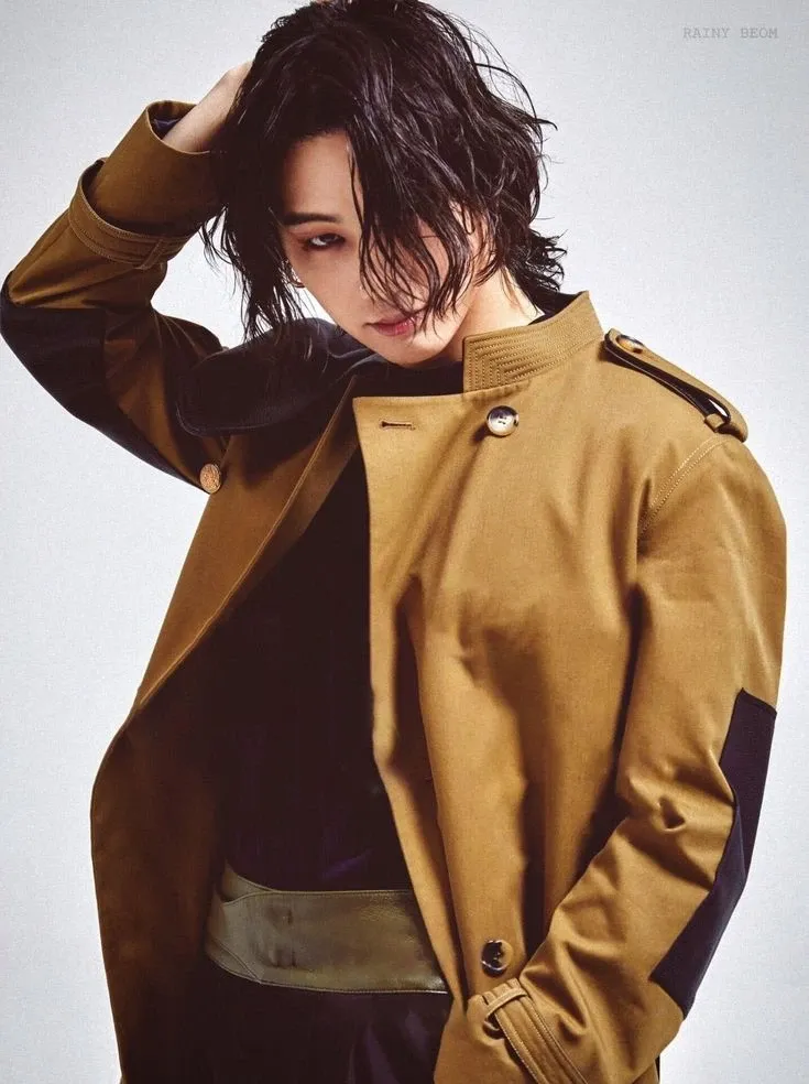 Latest photo of JAY B (GOT7)