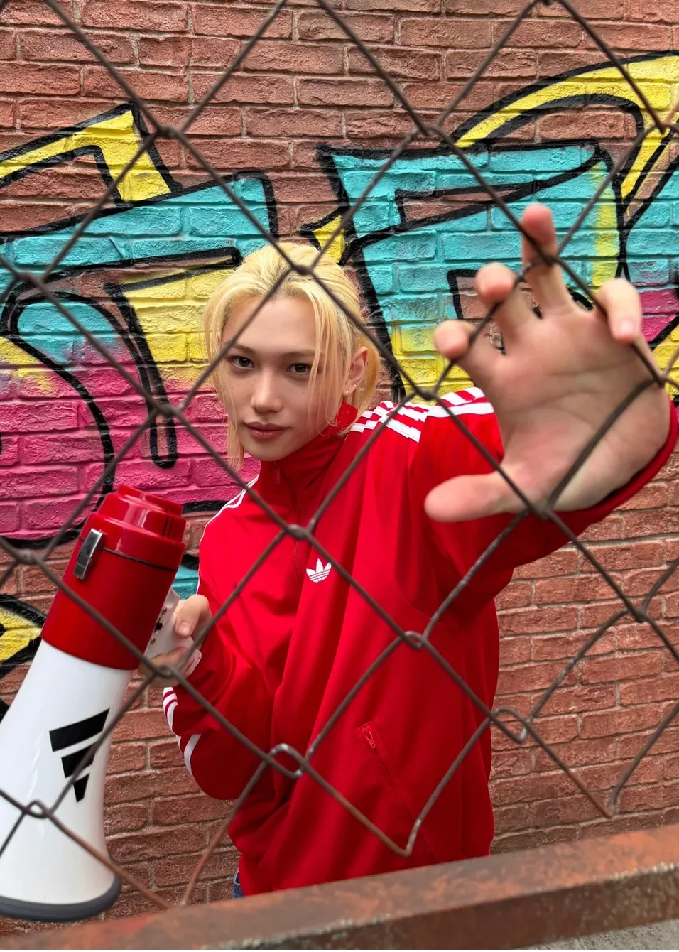 Foto aktivitas terbaru Felix (Stray Kids)