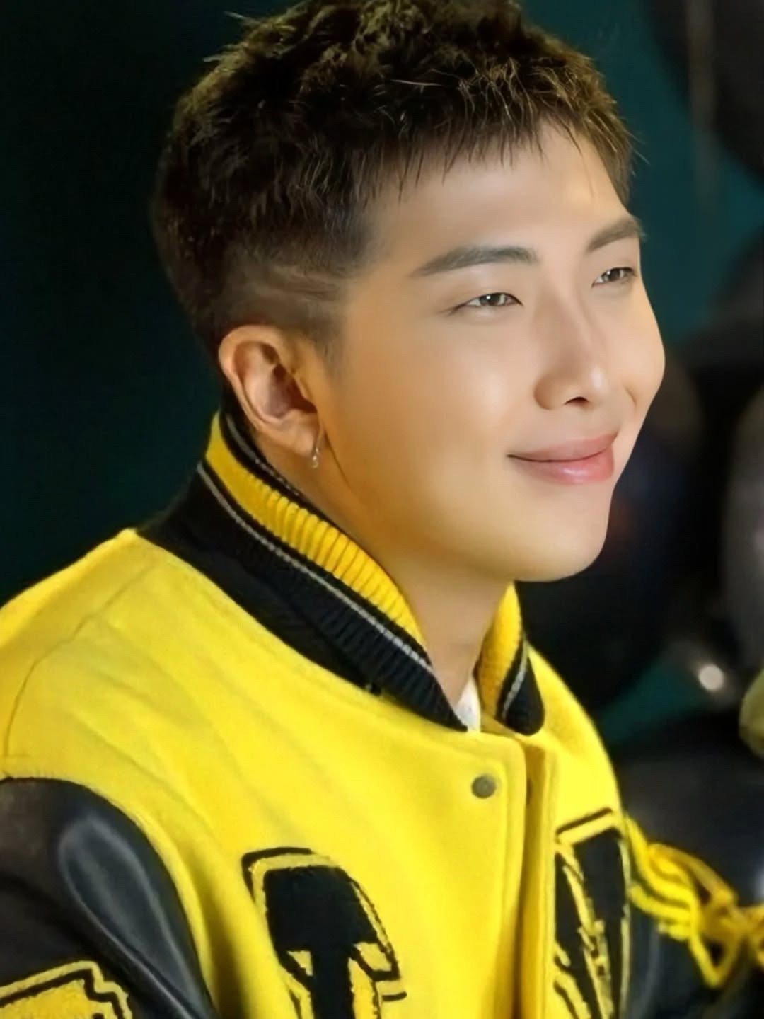 Behind-the-scenes cut of RM (BTS)