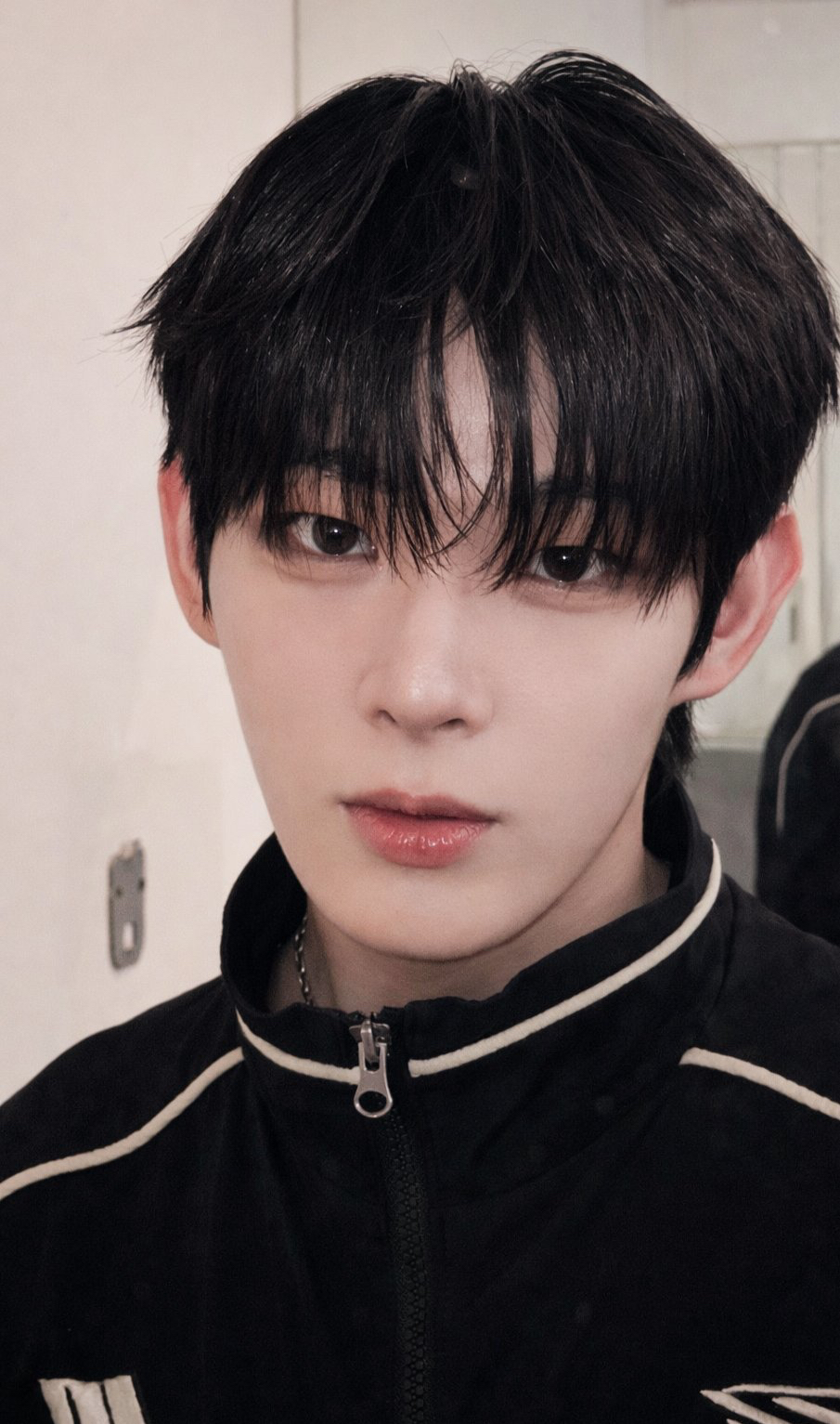 スティーブン (AHOF)の舞台裏ショット