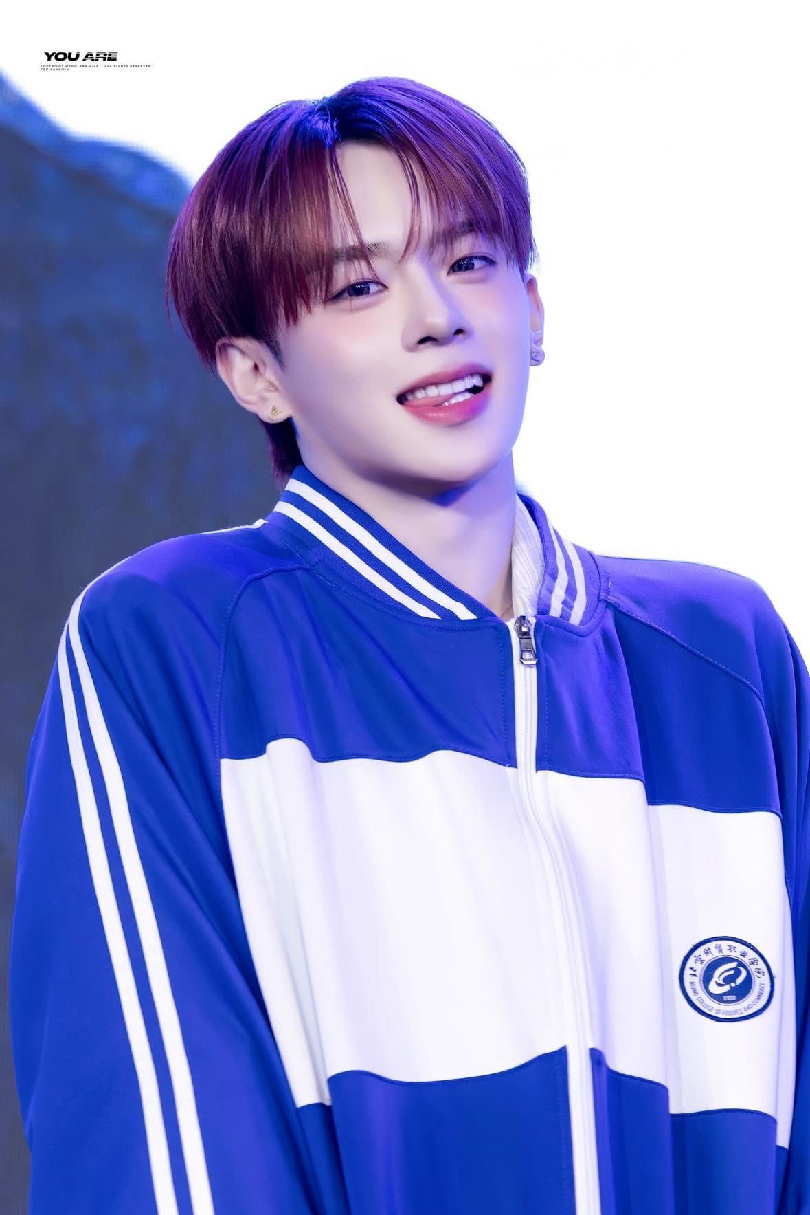 A moment captured by Kangmin (VERIVERY)'s fan