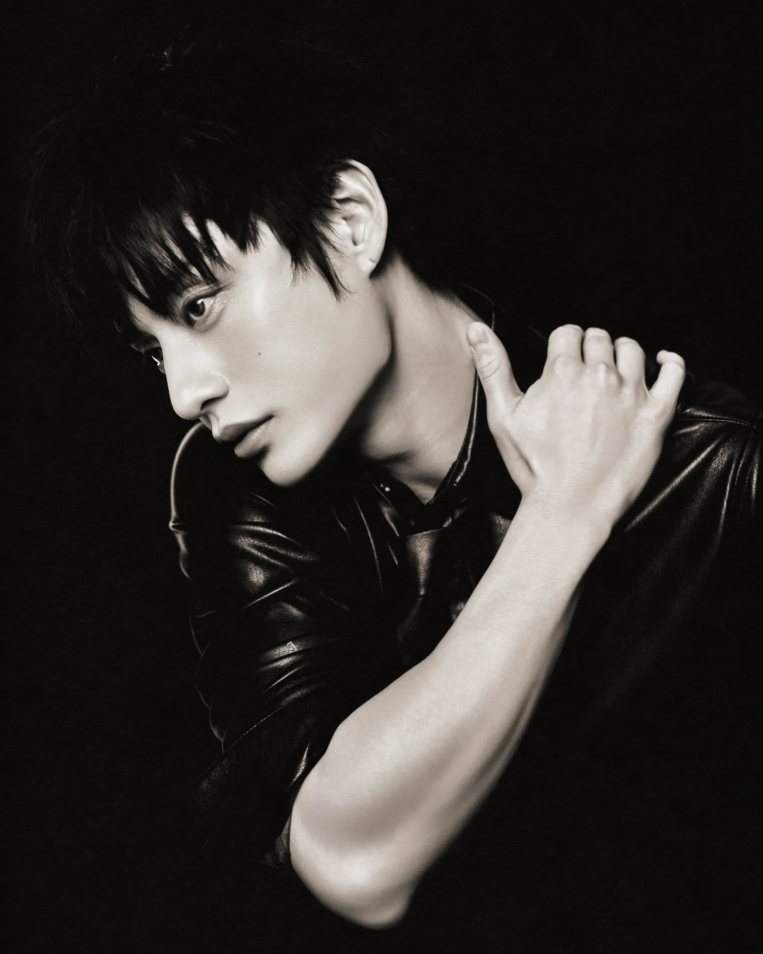 Behind-the-scenes cut of Kim Jiwoong (ZEROBASEONE)