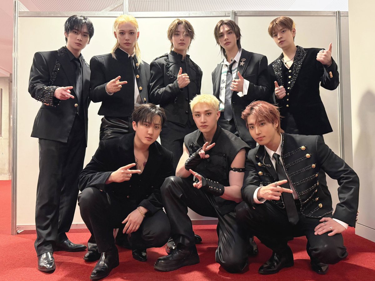 Stray Kids의 비하인드 컷