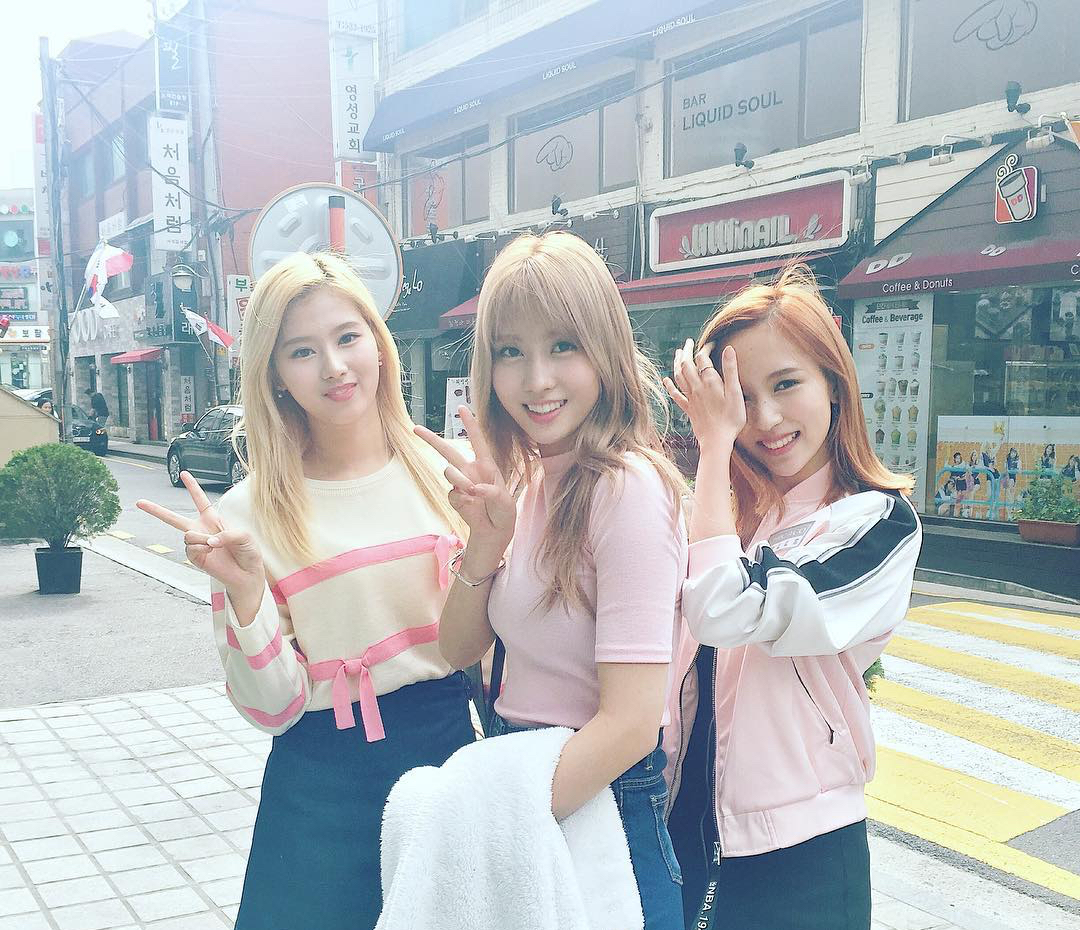 Latest photo of Momo (TWICE)