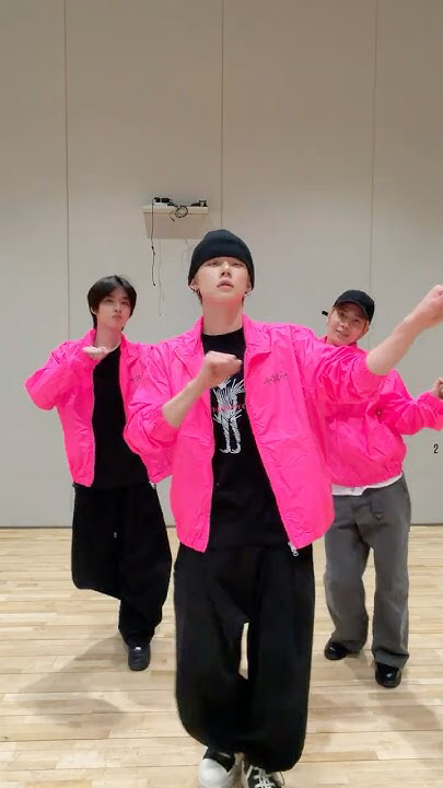 然竣 (TOMORROW X TOGETHER)粉丝最喜爱的经典壁纸