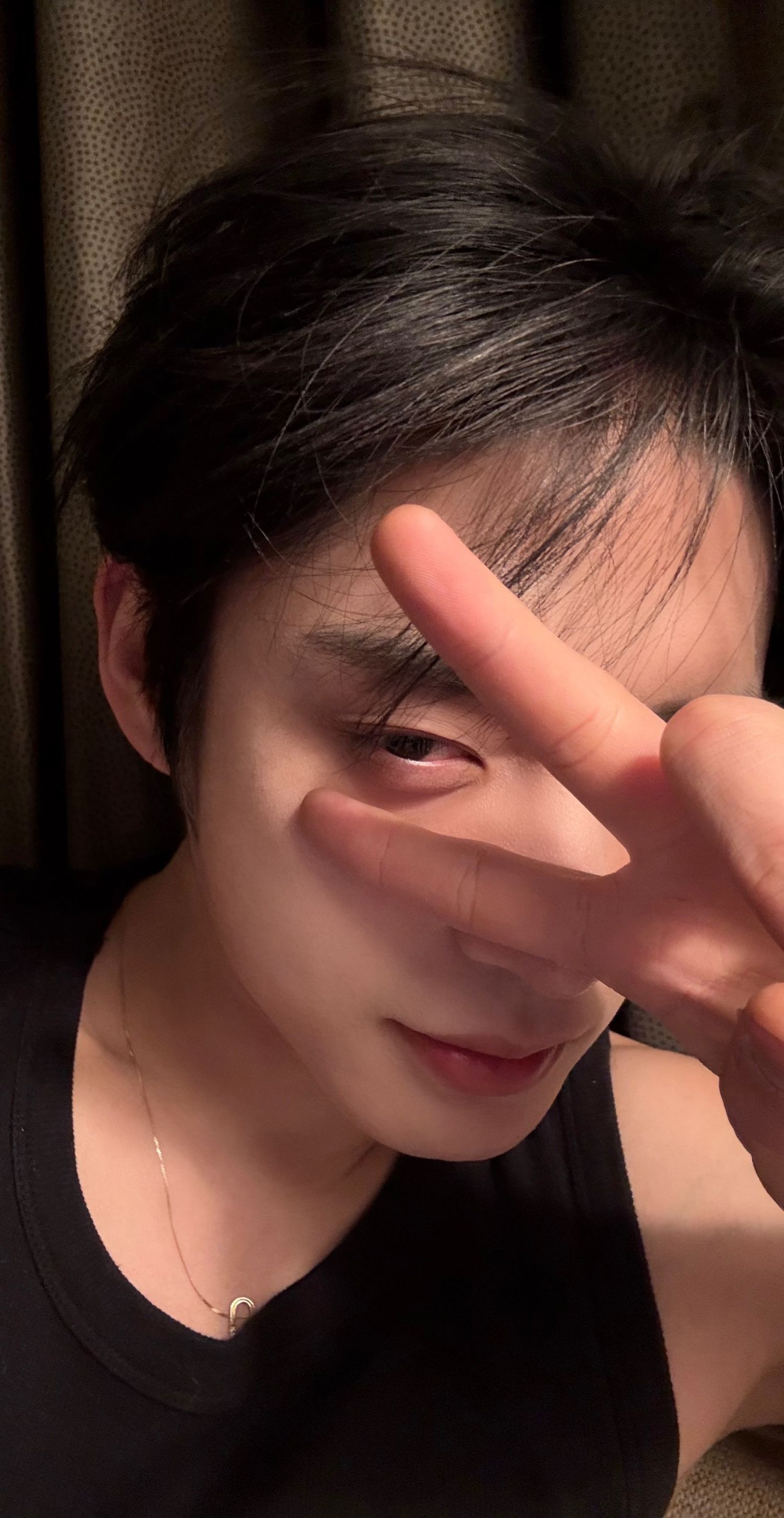 Today's most popular wallpaper in the Kim Jiwoong (ZEROBASEONE) community