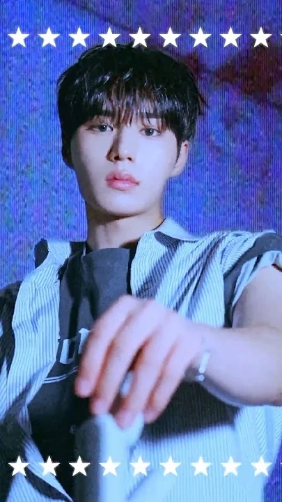 Fan-made special wallpaper for Kim Junseo (ALPHA DRIVE ONE)