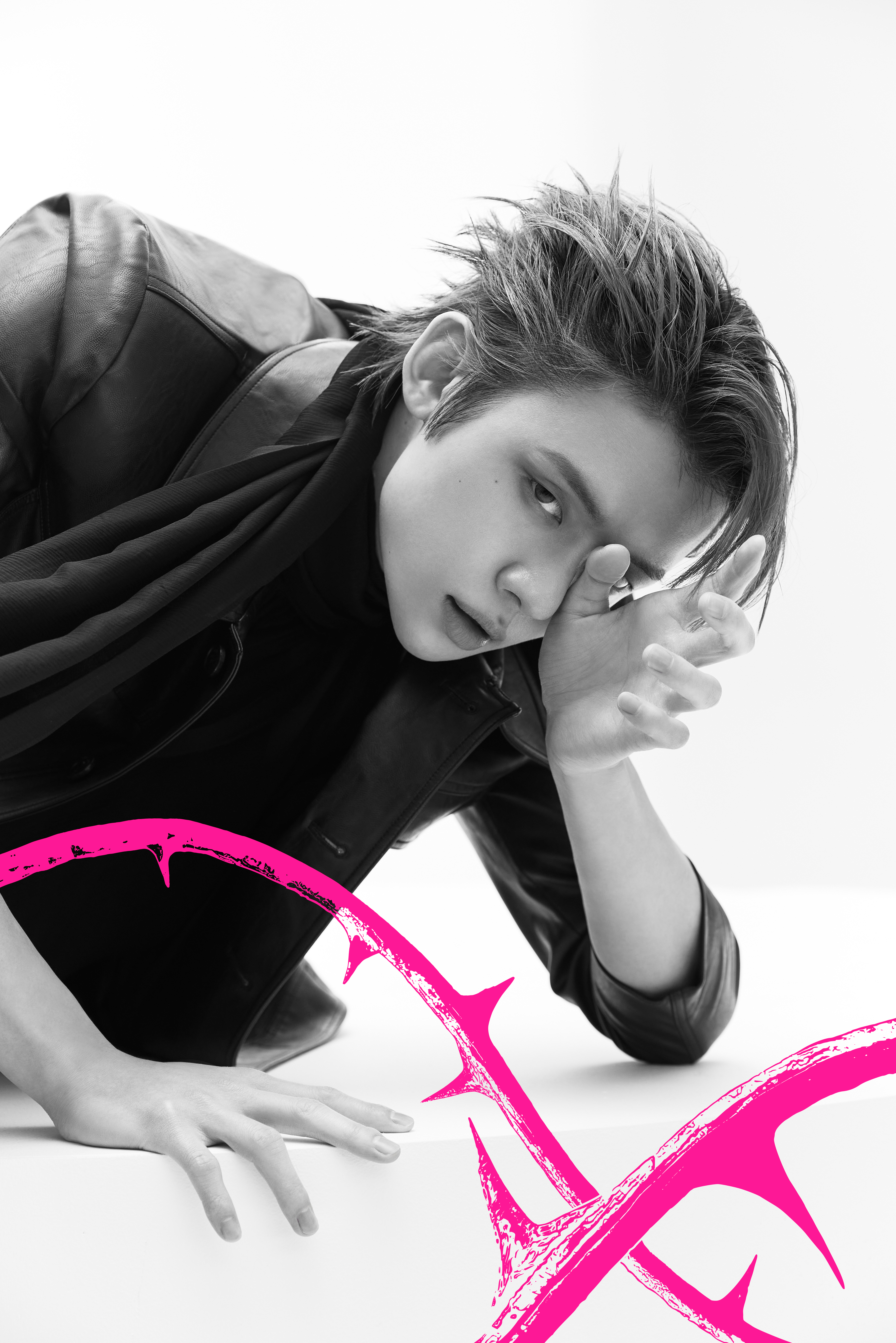 然竣 (TOMORROW X TOGETHER)的最新活动照片