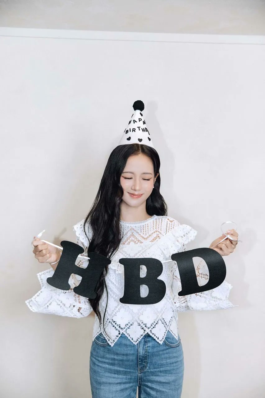 Posting K-POP populer yang disukai penggemar