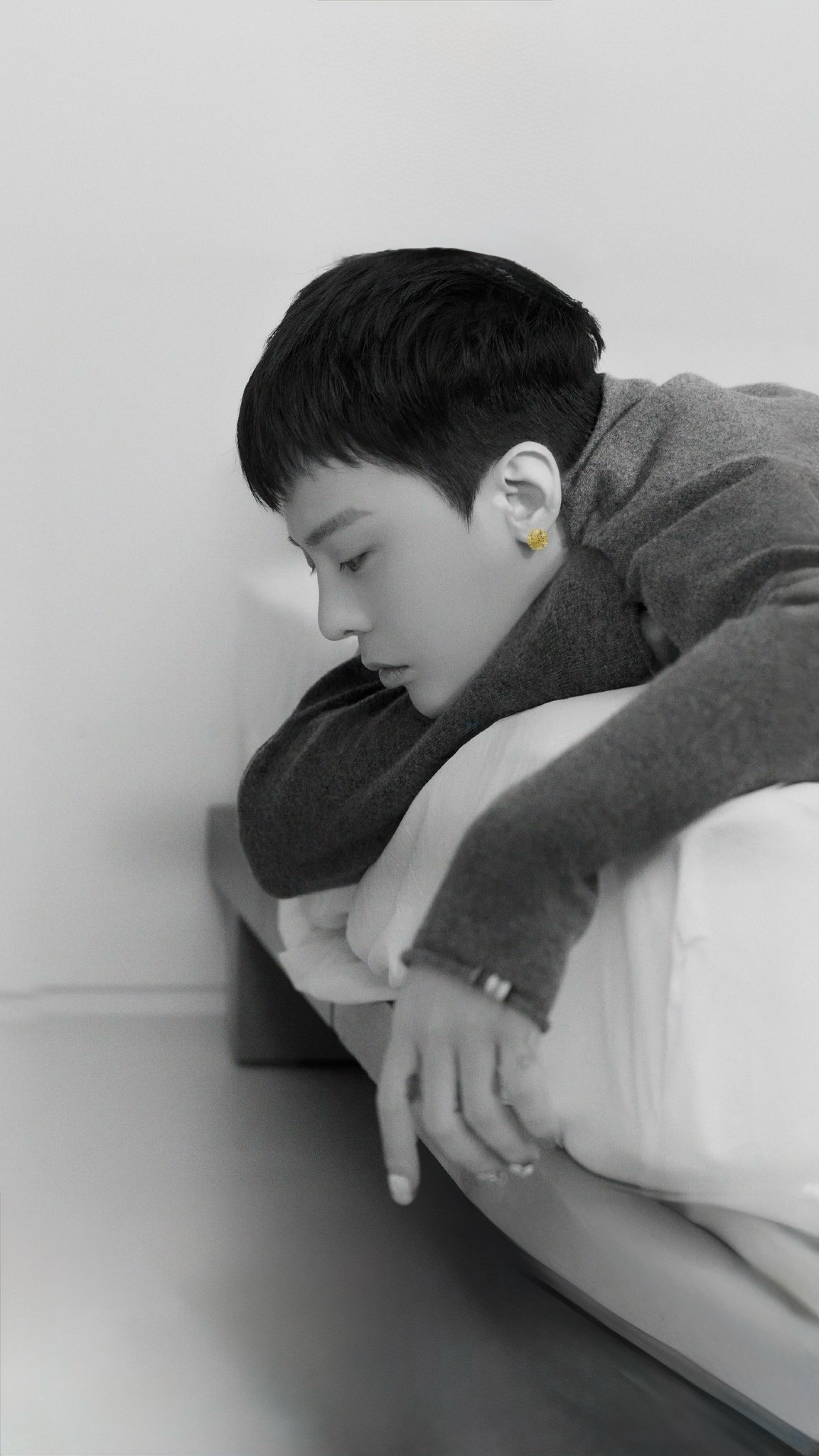 Recent activity shot of G-DRAGON (BIGBANG)