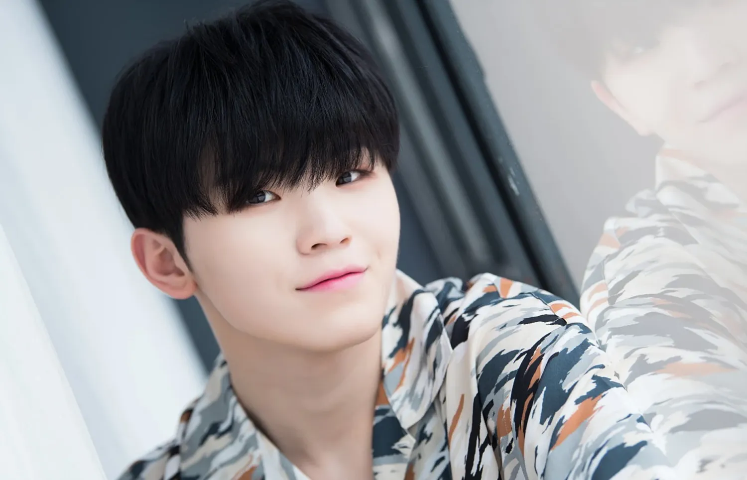 Behind-the-scenes cut of Woozi (SEVENTEEN)