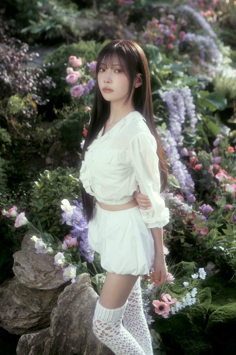 A moment captured by NiziU's fan