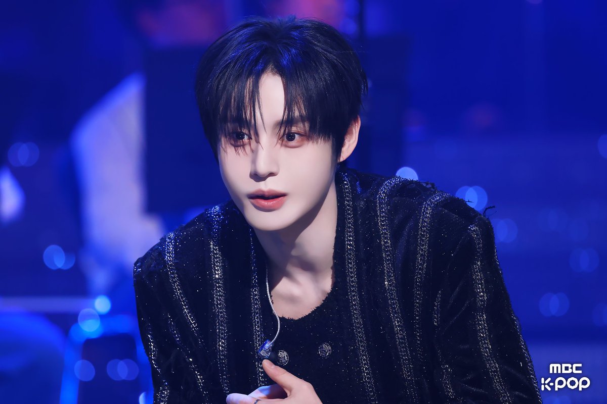 Recent activity shot of ZEROBASEONE