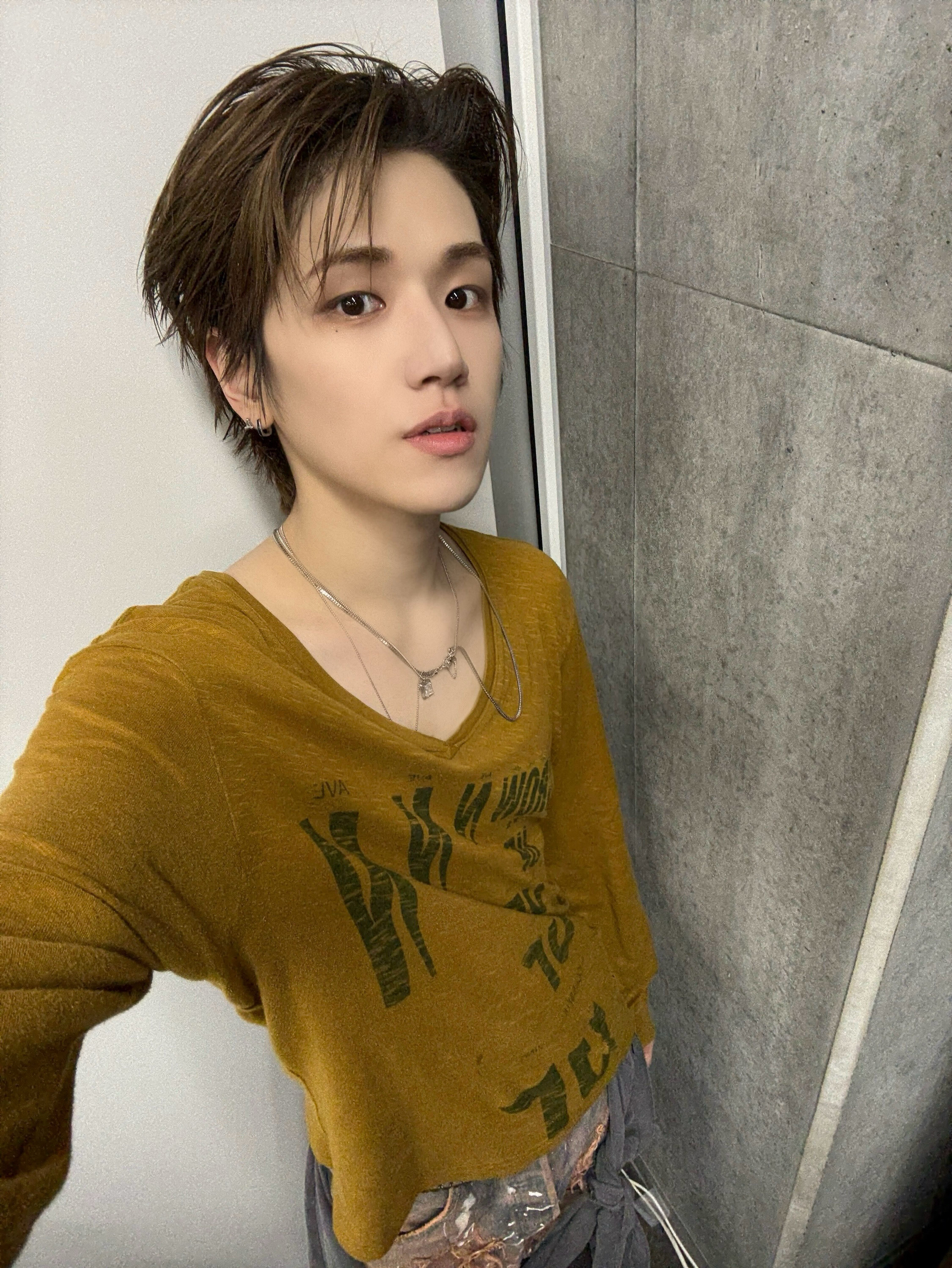 Latest photo of Riwoo (BOYNEXTDOOR)