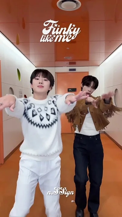 The most beloved wallpaper among n.SSign's fans