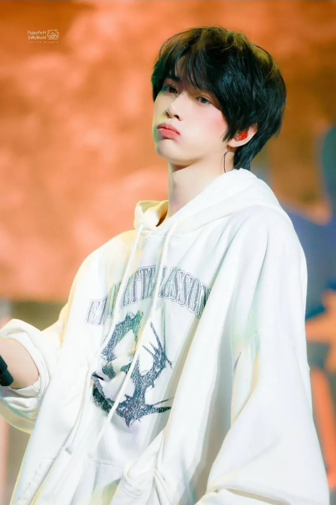 A moment captured by Beomgyu (TOMORROW X TOGETHER)'s fan