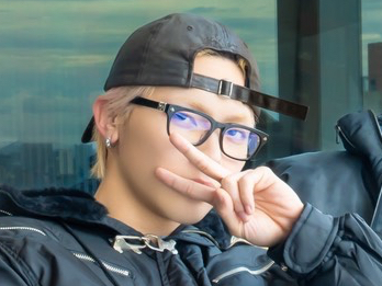 Behind-the-scenes cut of Nicholas (&TEAM)