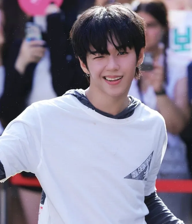 제이엘 (아홉) 최근 활동샷