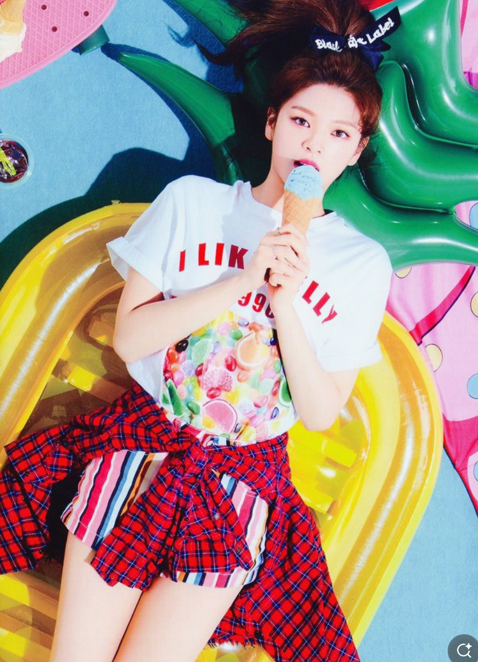 K-POP posts beloved by 자유게시판 fans