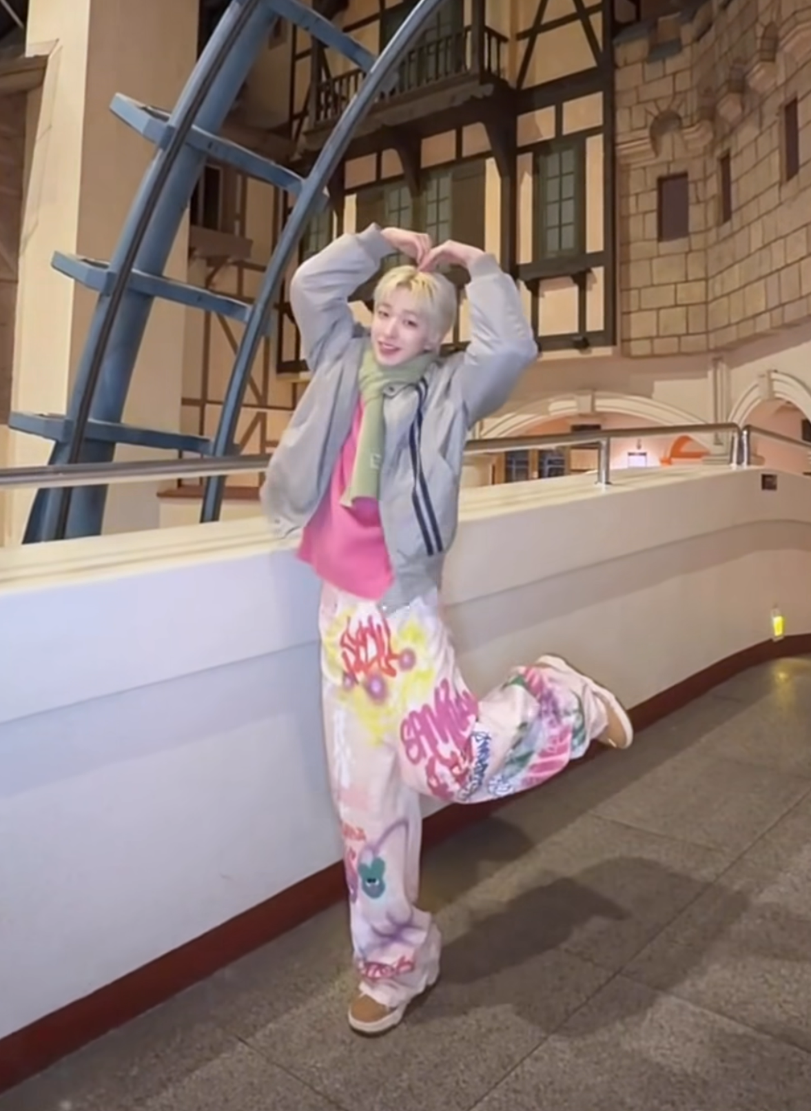 Tomoya (NEXZ)的幕后花絮